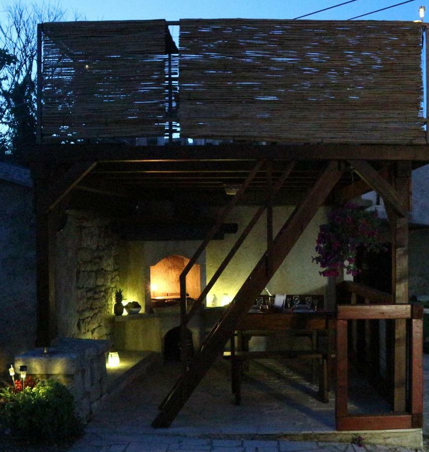Villa Palace Peruški Esterno foto